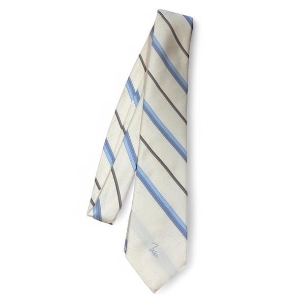 Vintage John Weitz light blue and cream striped men's tie - Picture 1 of 6